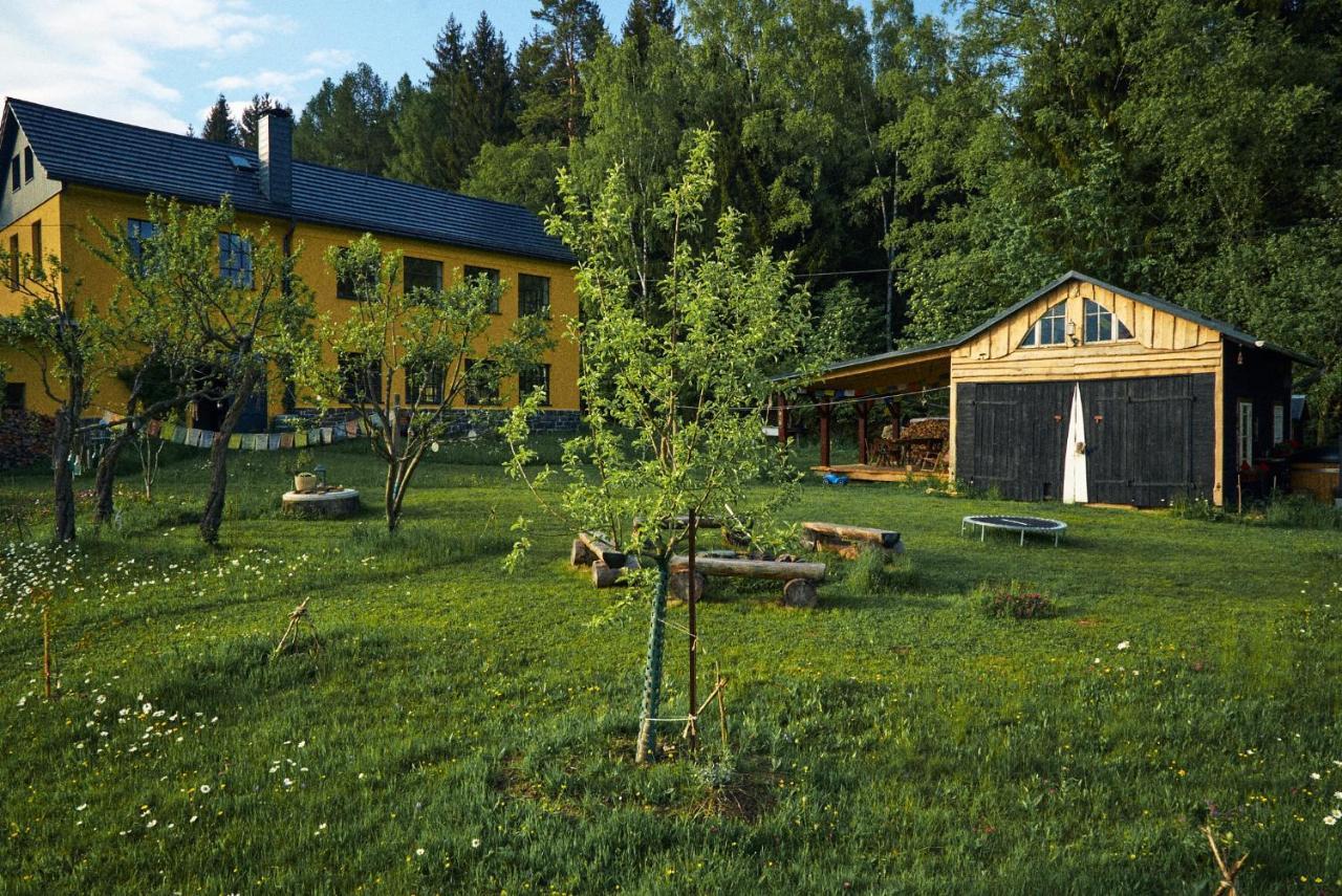 Blickinsfreie - Cabin Schöneck Eksteriør bilde